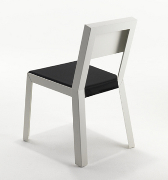 Chair YU.YU
