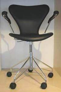 Swivel chair Jacobsen 3217