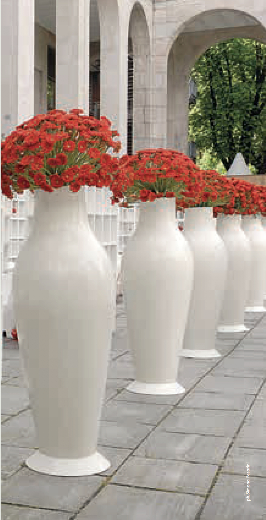 Kartell Maxi Vase MISSES FLOWER POWER