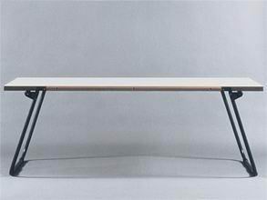Folding table