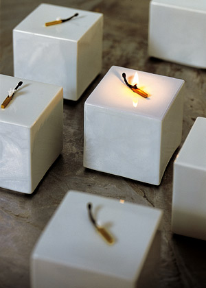 Oil lamp leave the light on
