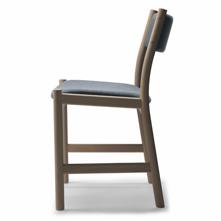 Chair CH 51