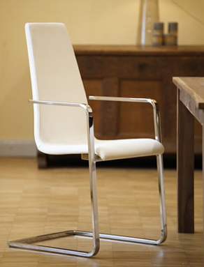 Cantilever chair Lilly