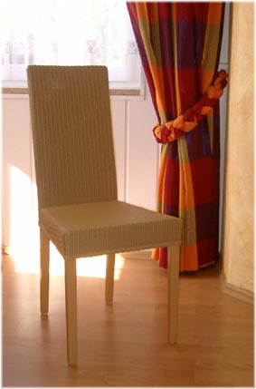Chair Meno