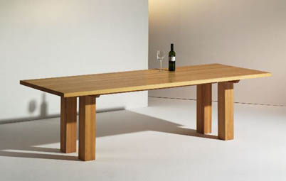 Table Wag 2200