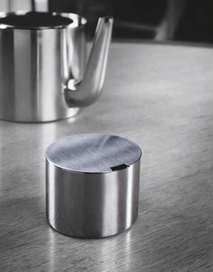 Sugar bowl