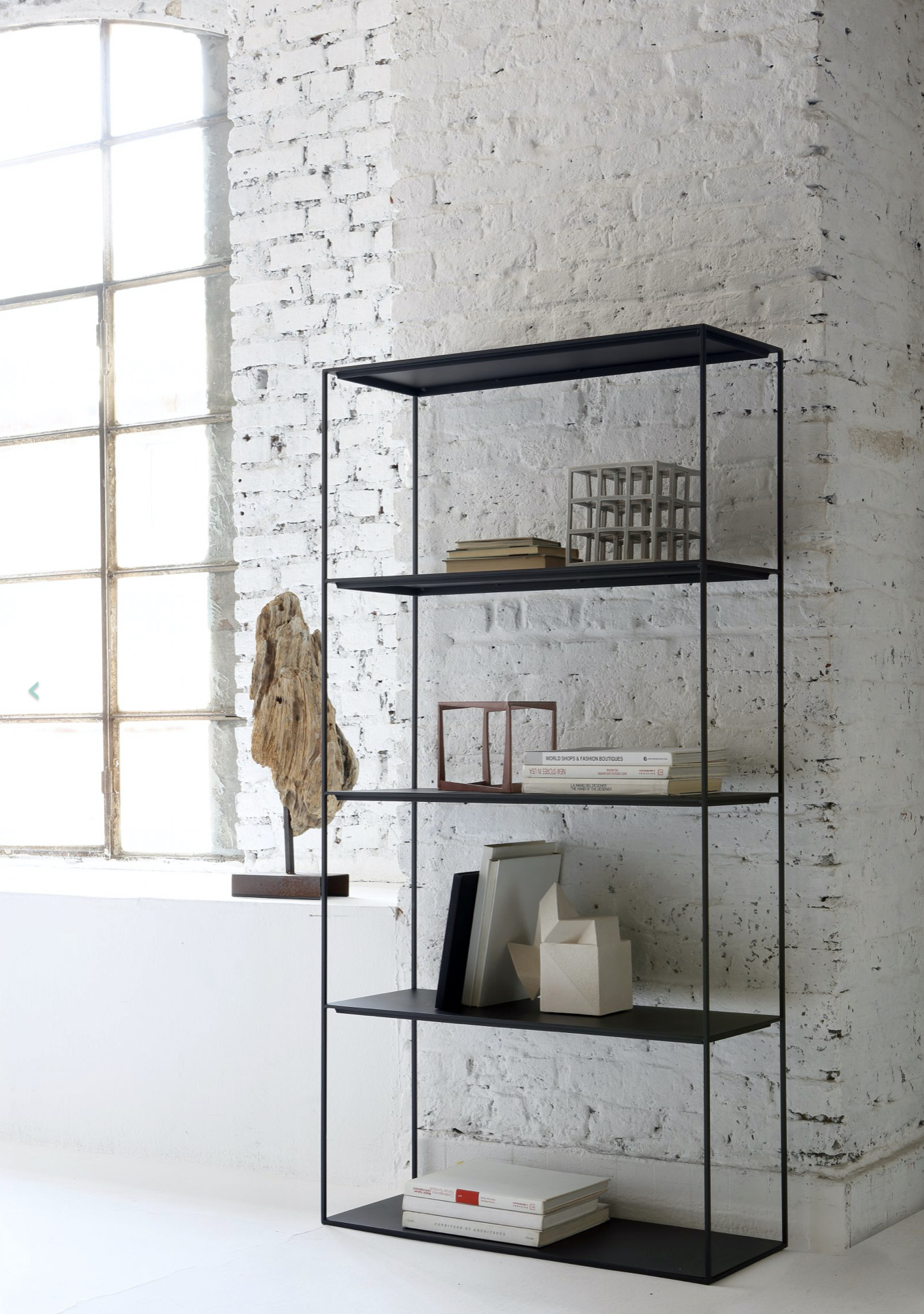 Regal SLIM IRONY von Zeus Regal SLIM IRONY von Zeus